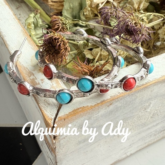 Alquimia Jewelry - Alquimia red Blue and Silver Earrings with Elegant Design
